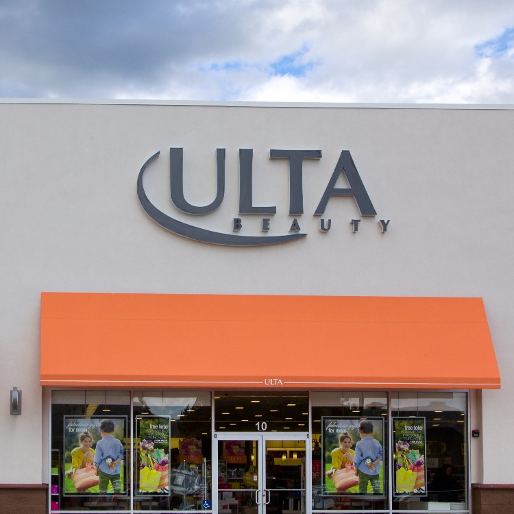 Ulta vs Sephora Savings Comparison: Which Beauty Store is Cheaper in 2025?